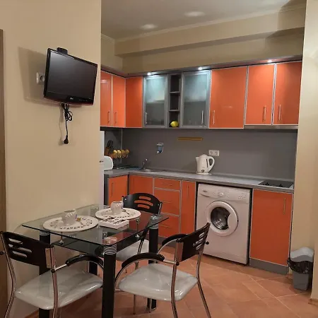 300m From Private Romana Royal Castle *