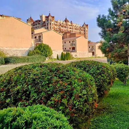 300m From Private Romana Royal Castle בית נופש סבטי ולאס