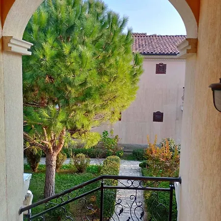 別荘 300m From Private Romana Royal Castle