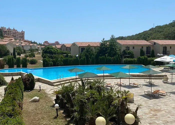Holiday home 300m From Private Romana Royal Castle Sveti Vlas