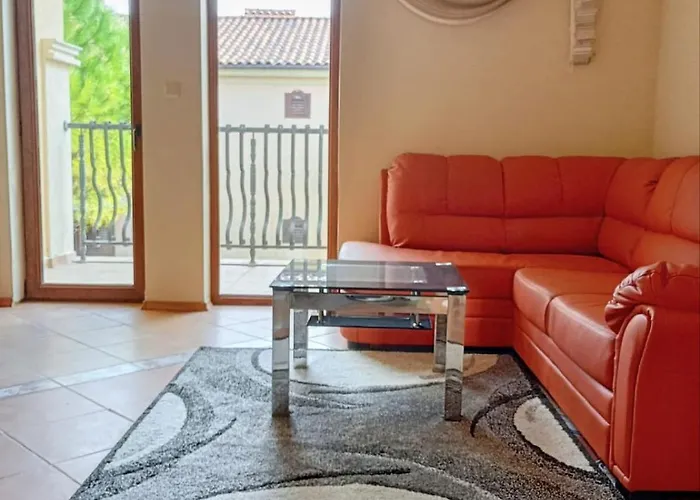 300m From Private Romana Royal Castle Holiday home Sveti Vlas